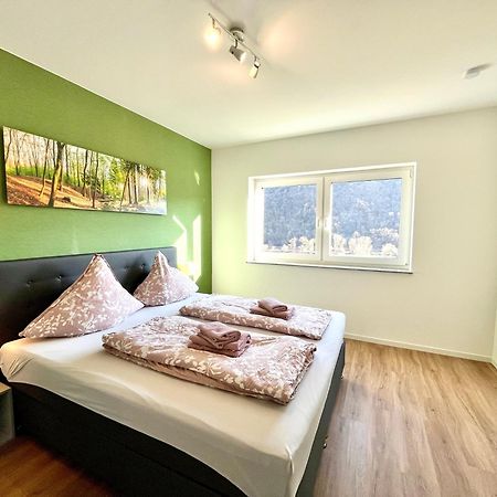Ferienwohnung Moseltraum, 1-6 Pers, Mit 3 Schlafzimmer Und Panoramabalkon Müden Exteriör bild